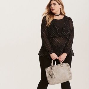 Torrid POLKA DOT PRINT RUFFLE TIE BLOUSE black size 4X